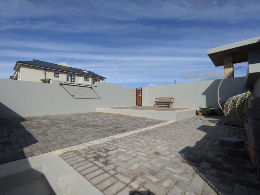 4 Bedroom Property for Sale in Blue Waters Estate Eastern Cape